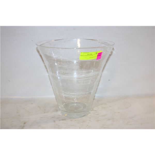 BUBBLE GLASS 10" VASE