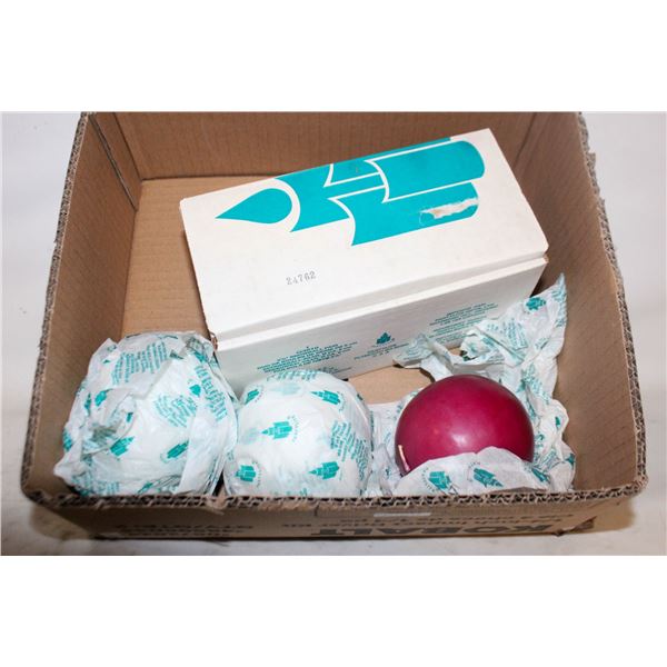 PARTYLITE "SNOWBALL CANDLE" LOT OF 3