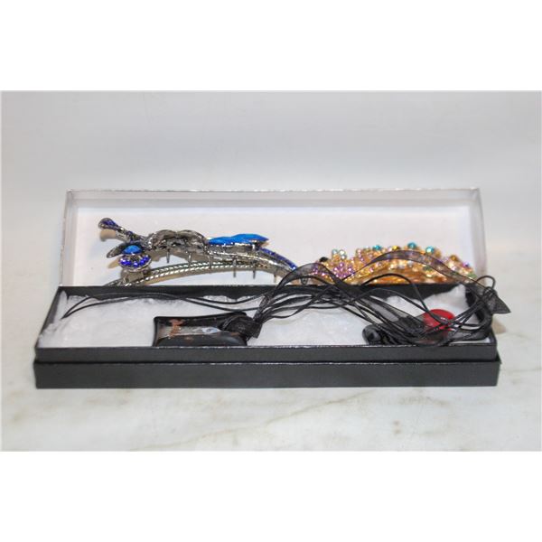 "VINTAGE STYLE" 2 RHINESTONE