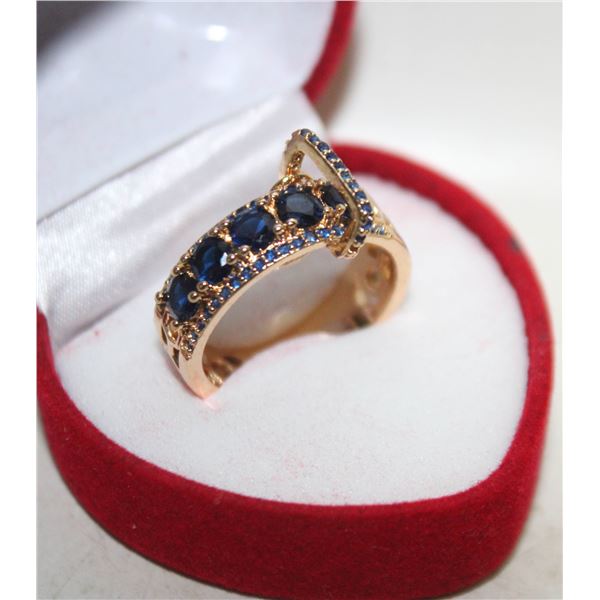 NEW WAMEN'S MOONSTONE BAND SIZE 9