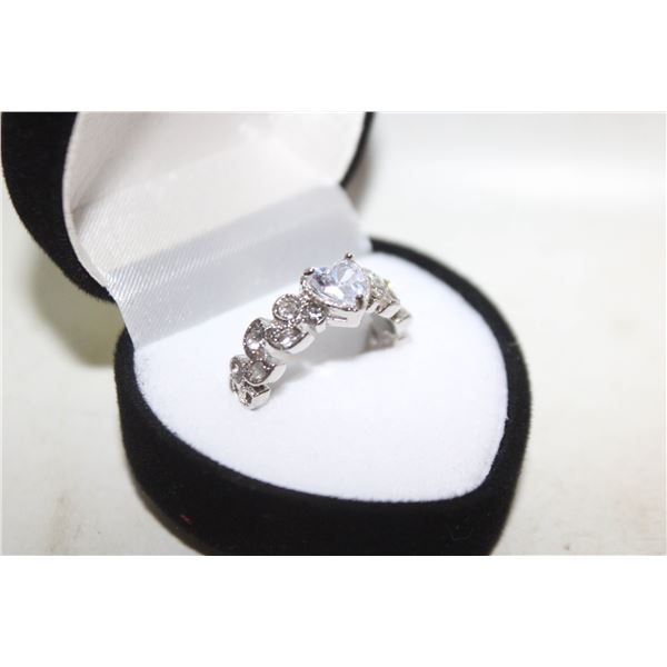 NEW HEART SHAPE RING SZ7
