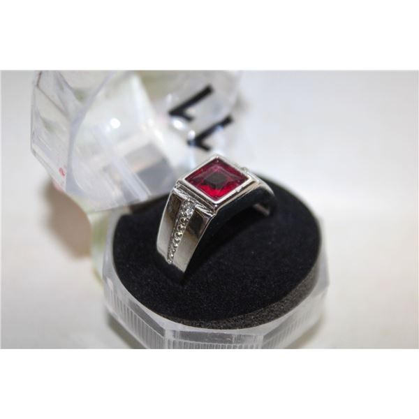 NEW MENS RED  STONE RING SIZE 11