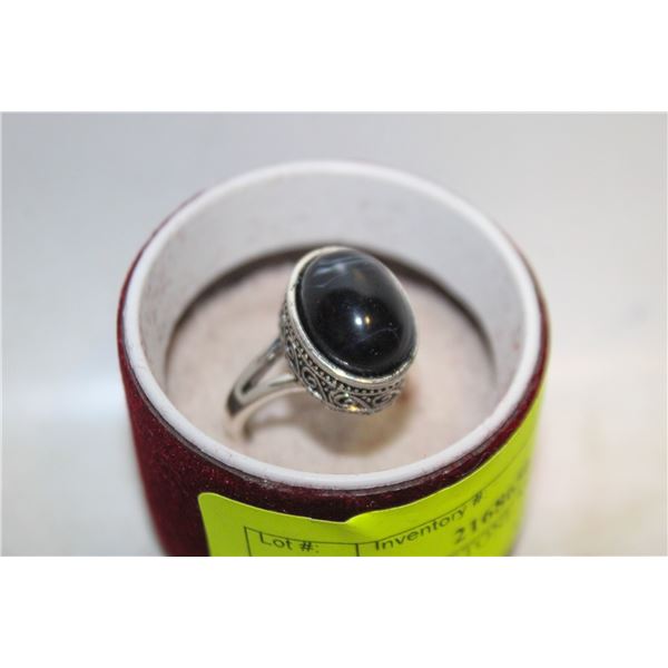 NEW BLACK STONE MEN'S RING - SIZ10