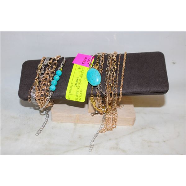 NEW JEWELRY ORGANIZER WITH 15  BRACELETS