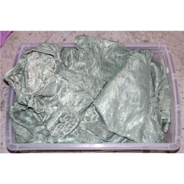 9 SAGE GREEN LACE TABLE CLOTHS
