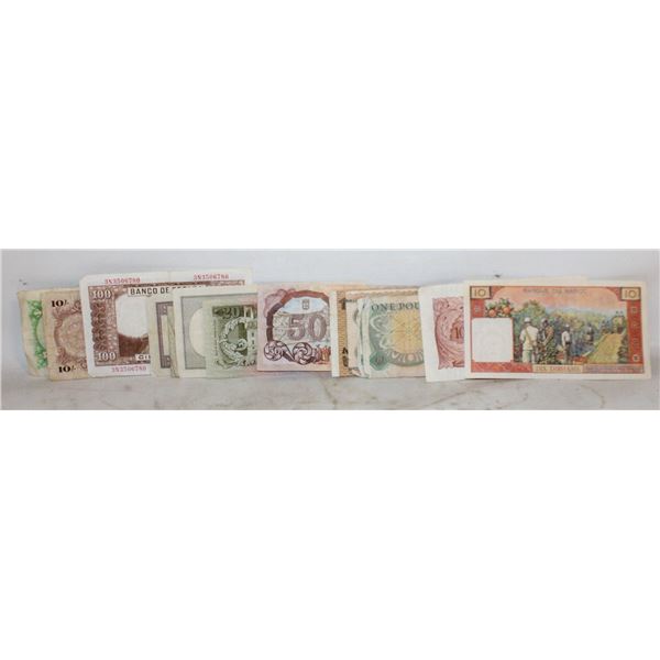 LOT OF ANTIQUE FOREIGN PAPER MONEY BILLS
