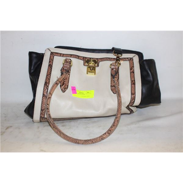 REPLICA NINE WEST TIGER PURSE