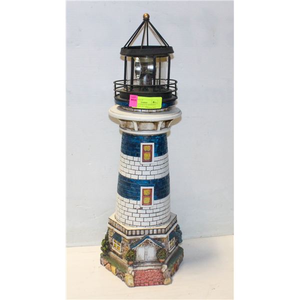 GARDEN LIGHTHOUSE ROTATING LIGHT SOLAR 2 FT TALL