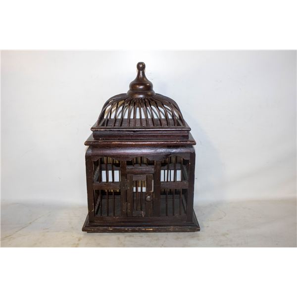 VINTAGE CHINESE WOOD BIRD CAGE-ESTATE