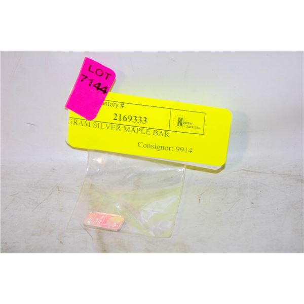 1 GRAM SILVER MAPLE BAR