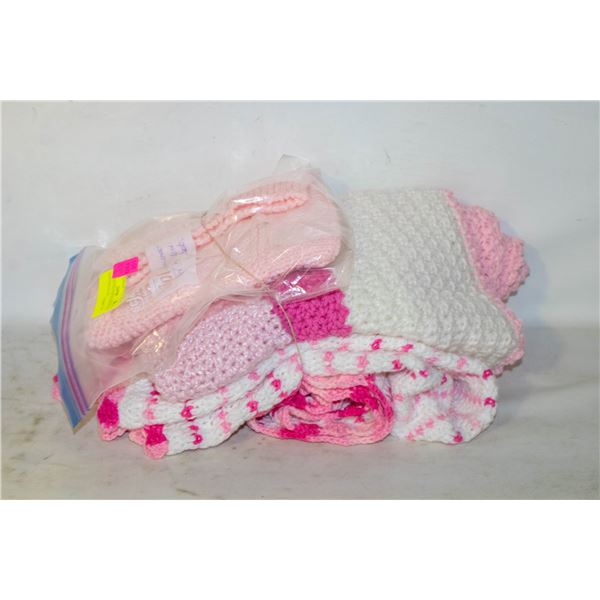 NEW KNITTED BABY BLANKETS ALL TOGETHER-ESTATE