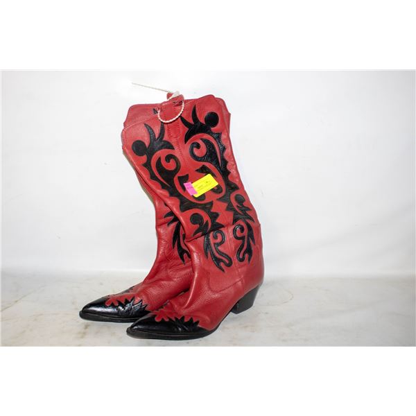RED LADIES COWBOY BOOTS SIZE 8.5-ESTATE