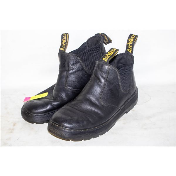 MENS SIZE 11 DR.MARTEN LEATHER BOOTS-ESTATE