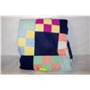 Image 1 : VINTAGE PATCHWORK QUILT-ESTATE