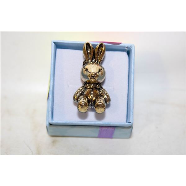 NEW 3D BRASS TONE BUNNY BROOCHE