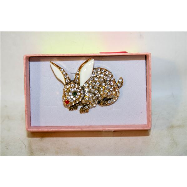 NEW RHINESTONE EASTER BUNNY BROOCH