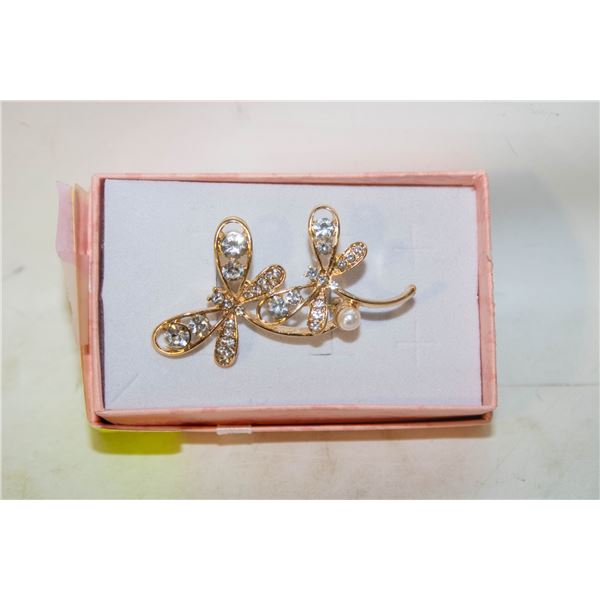 NEW GOLD TONE TWIN DRAGONFLY RHINESTONES