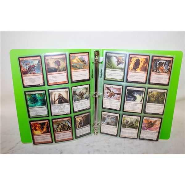 BINDER MAGIC THE GATHERING COLLECTOR CARDS