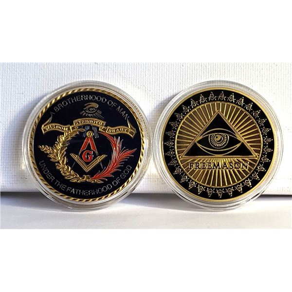 11) LOT OF 2 DIFFERENT ENCAPSULATED FREE