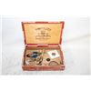 Image 1 : CIGAR BOX WITH VARIOUS ESTATE SMALL ITEMS