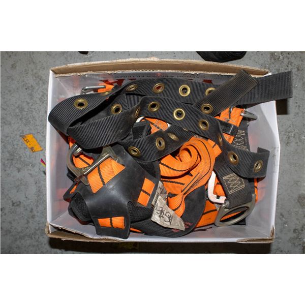 LOT OF 3 3M FALL ARREST HARNESSES