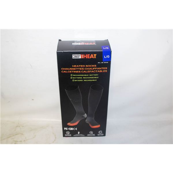 NEW 32 HEAT HEATED SOCKS, SIZE L, W/ RECHARGEABLE