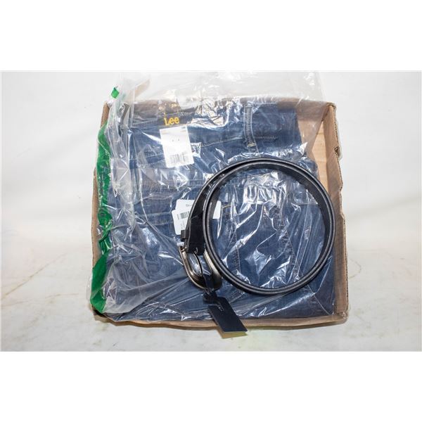 LADIES SIZE 18W JEANS NEW +