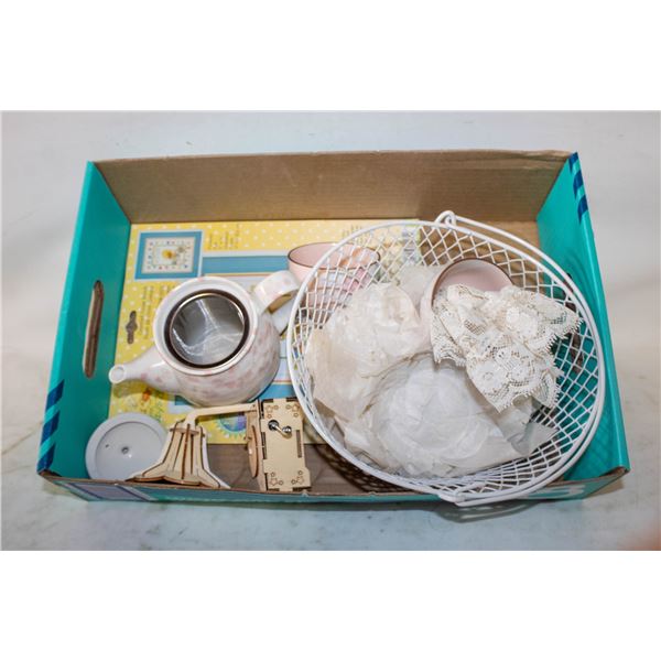 ESTATE WHITE PINK TEAPOT + 2 TEA CUPS +