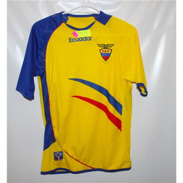 VINTAGE ECUADOR SOCCER JERSEY SMALL