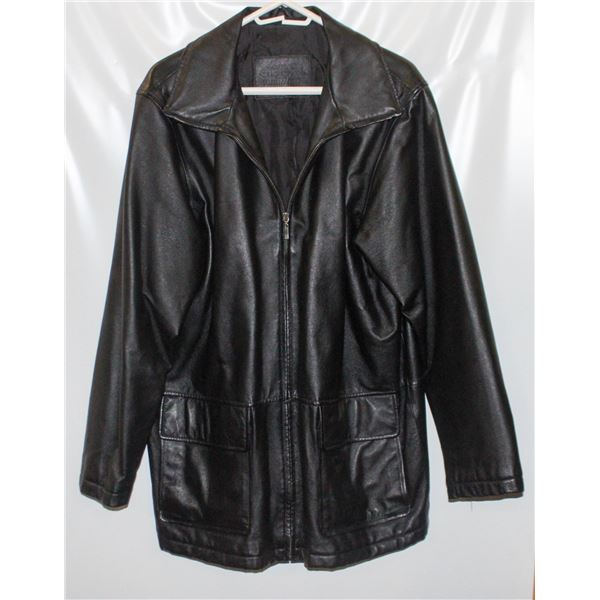 MENS LEATHER JACKET LINED, SIZE XL