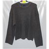 Image 1 : LADIES GAP CREW NECK GREY SMALL