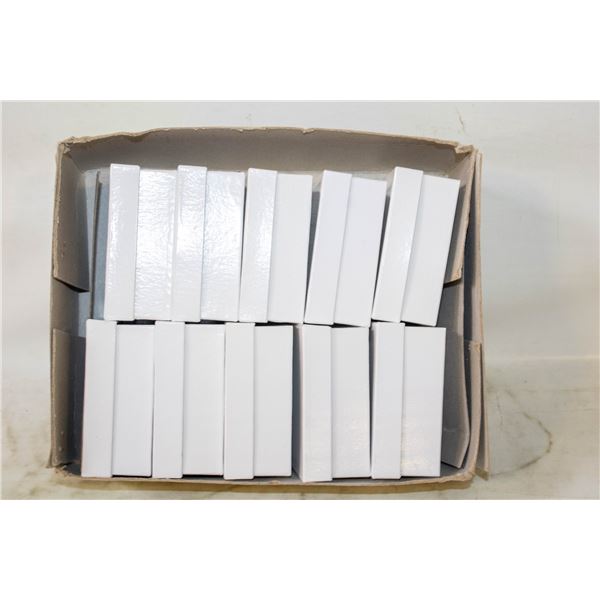 10 MAROON JEWELERY BOXES