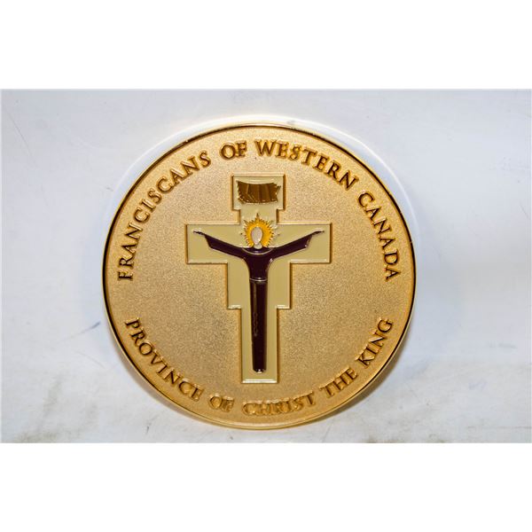 LARGE FRANCISCAN GOLD PLATED MEDAL