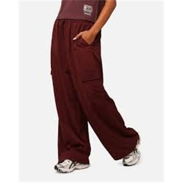 NEW WOMENS BUFFALO CARGO PANTS ROUGE LARGE