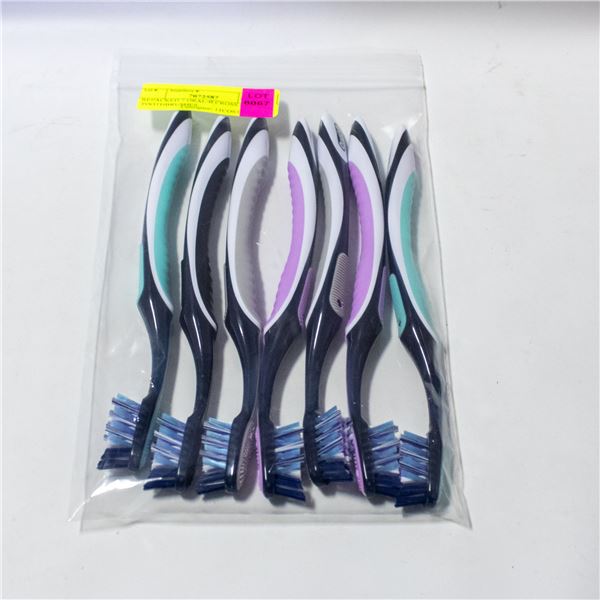 REPACKED 7 ORAL-B CROSS ACTION TOOTHBRUSHES