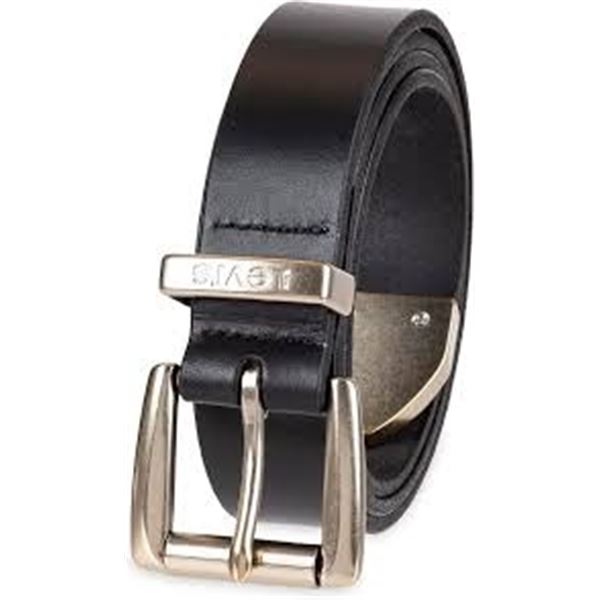 NEW LEVIS WOMENS BELT MEDIUM