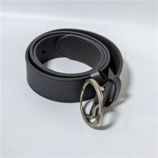 NEW LEVIS LEATHER WOMENS BELT MEDIUM
