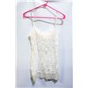 Image 1 : WHITE LACEY CAMISOLE SIZE UNKNOWN