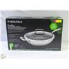 Image 1 : LIKE NEW HENCKELS PARADIGM WOK 12-INCHES