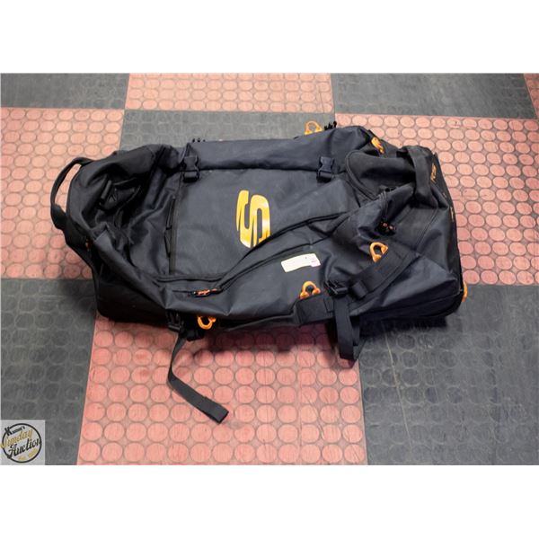 SKECHERS ROLLING DUFFEL BAG W BACKPACK STRAPS