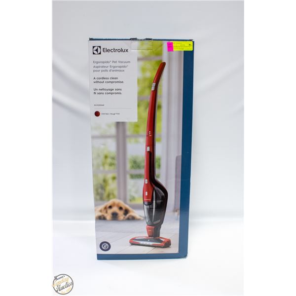 ELECTROLUX ERGORAPIDO PET VACUUM CHILI RED