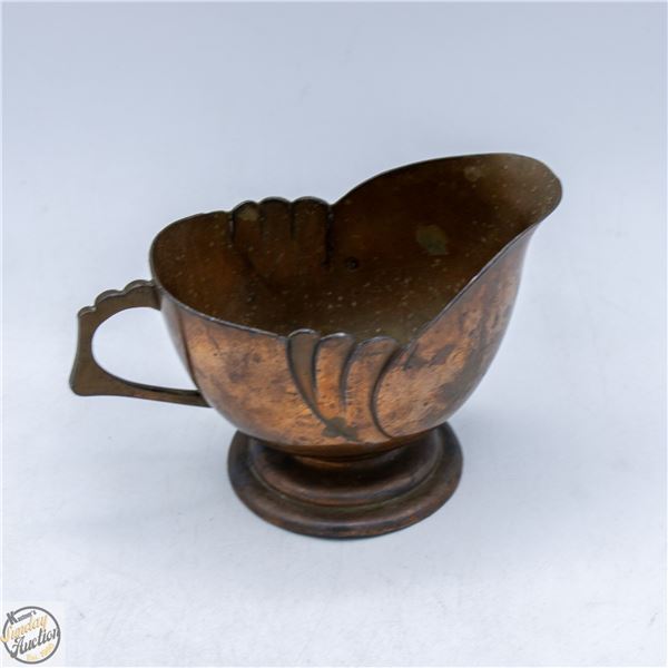 ANTIQUE COPPER GRAVY DISH