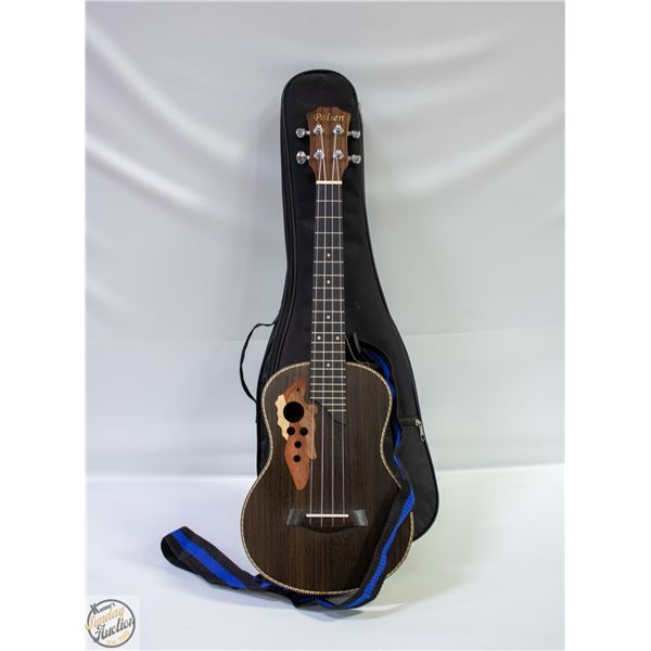 DAISEN PRO UKULELE IN CASE NEVER USED