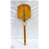 Image 1 : VINTAGE ITALIAN OAK PADDLE FOR PIZZA OVEN 35" LONG