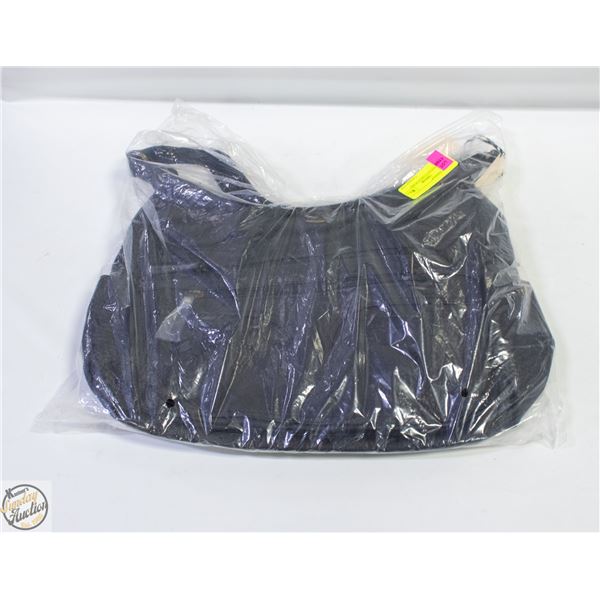 NEW BENTLEY CARGO PURSE BLACK