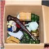Image 1 : BOX OF AVON COLLECTABLE BOTTLES