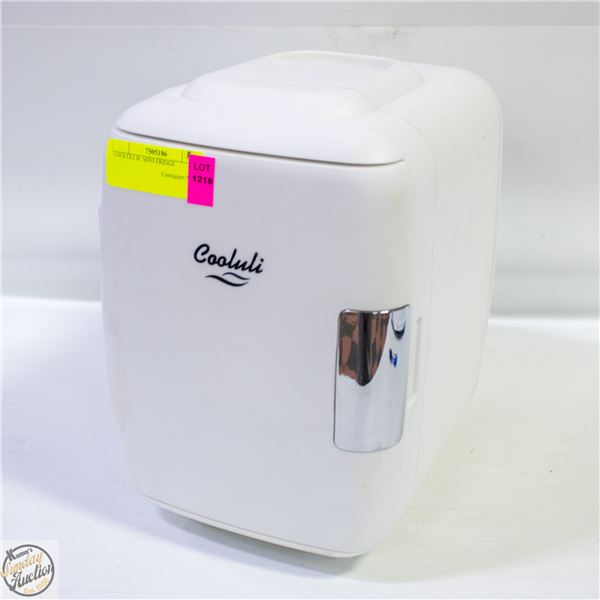 COOLULI 4L MINI FRIDGE