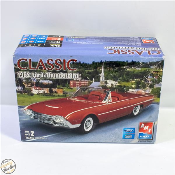 62 FORD THUNDERBIRD  1/25 PARTS SEALED