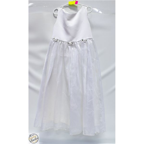 KIDS DREAM FLOWERGIRL DRESS SIZE 8