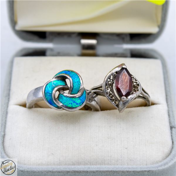 2 SILVER 925 RINGS SIZE 8.75 AND 8.5 IN CASE